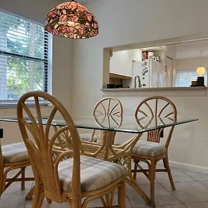 Mycataleya Beautiful Florida Apartment